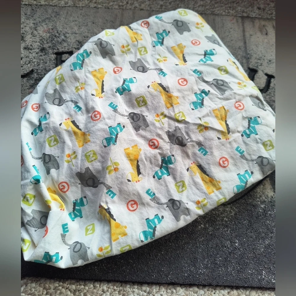 Falls Creek Baby Fitted Crib Sheet Giraffe Elephant Jungle Animal White